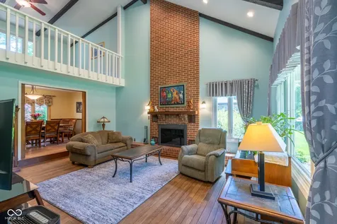 9888 Chestnut Lane Indianapolis IN 46239