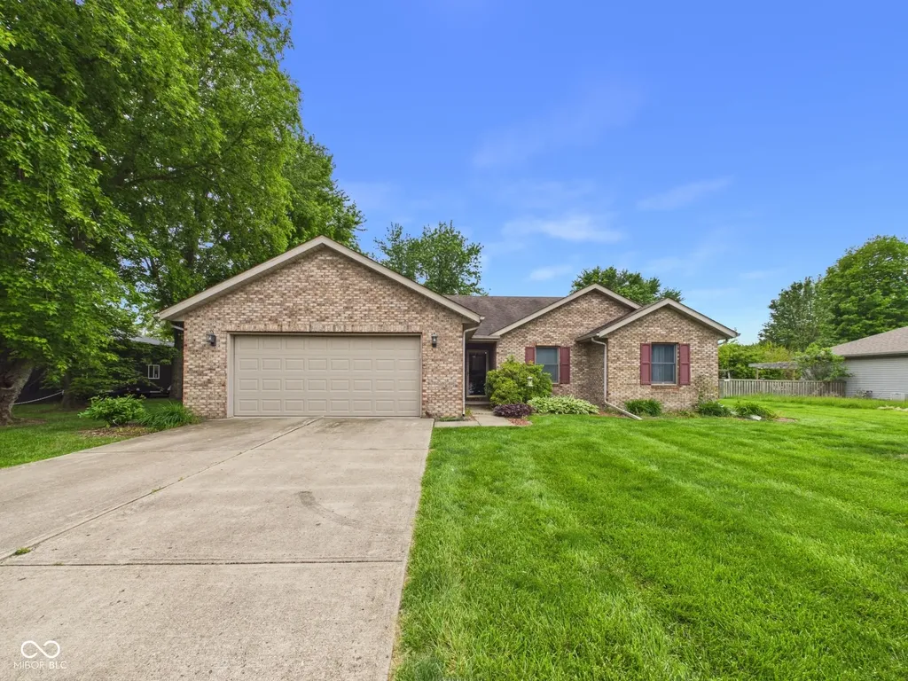 35 W Estate Street Anderson IN 46013