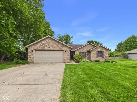 35 W Estate Street Anderson IN 46013