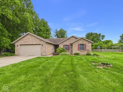35 W Estate Street Anderson IN 46013