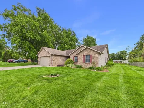 35 W Estate Street Anderson IN 46013