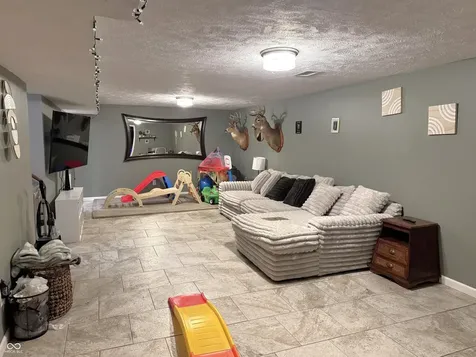 3137 W Tam O Shanter Drive Crawfordsville IN 47933