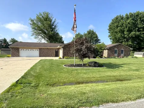 3137 W Tam O Shanter Drive Crawfordsville IN 47933