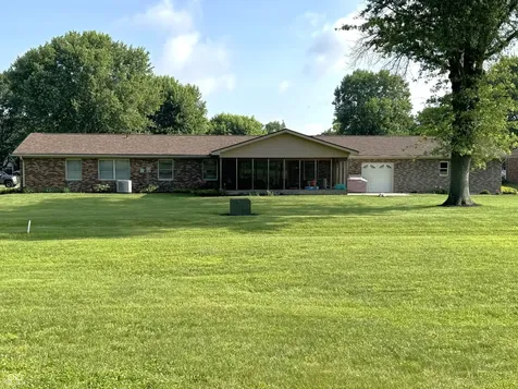 3137 W Tam O Shanter Drive Crawfordsville IN 47933