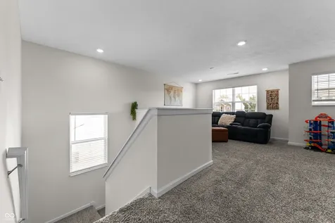 942 Ram Drive Franklin IN 46131
