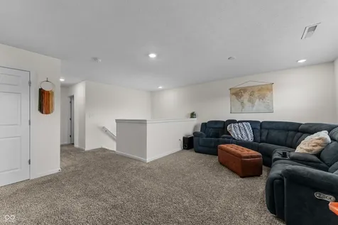 942 Ram Drive Franklin IN 46131