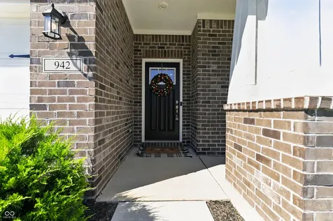 942 Ram Drive Franklin IN 46131