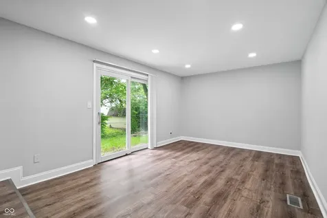 3047 Kiowa Court Indianapolis IN 46235