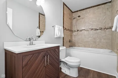 3047 Kiowa Court Indianapolis IN 46235