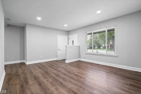 3047 Kiowa Court Indianapolis IN 46235