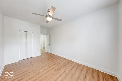 3915 N Hawthorne Lane Indianapolis IN 46226