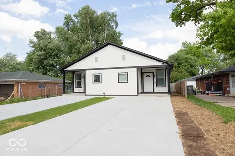 3915 N Hawthorne Lane Indianapolis IN 46226