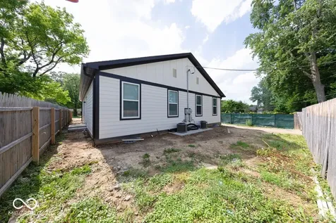 3915 N Hawthorne Lane Indianapolis IN 46226