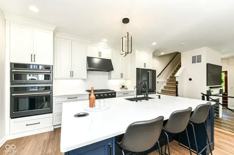2003 Rhettsbury Street Carmel IN 46032