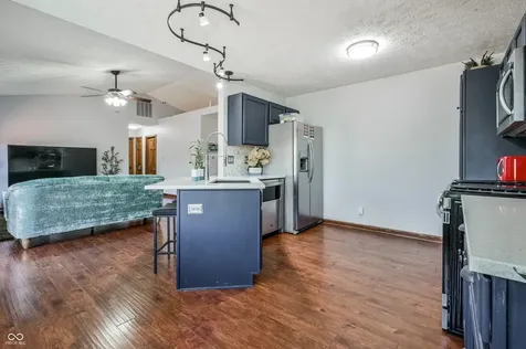 1404 Mahony Court Indianapolis IN 46217