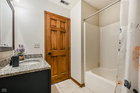 1404 Mahony Court Indianapolis IN 46217