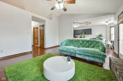 1404 Mahony Court Indianapolis IN 46217