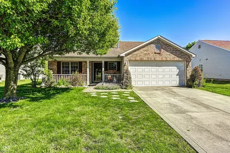 986 Youngs Creek Drive Franklin IN 46131