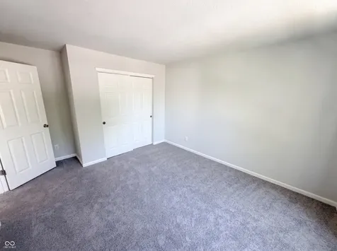 2219 Rolling Oak Drive Indianapolis IN 46214