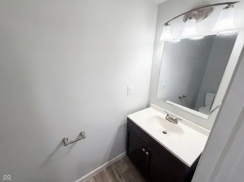 2219 Rolling Oak Drive Indianapolis IN 46214