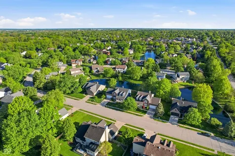10538 Lighthouse Way Indianapolis IN 46256