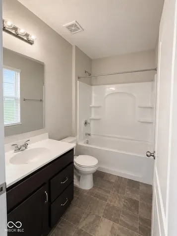 6297 N Woodhaven Drive Mccordsville IN 46055