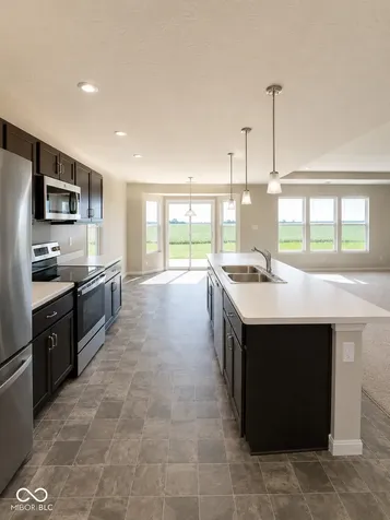 6297 N Woodhaven Drive Mccordsville IN 46055