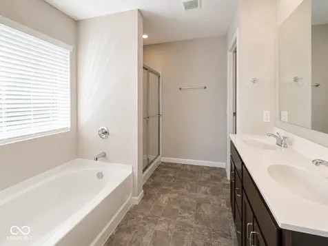 6297 N Woodhaven Drive Mccordsville IN 46055