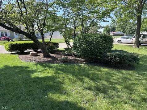 3752 Ironwood Drive Columbus IN 47203