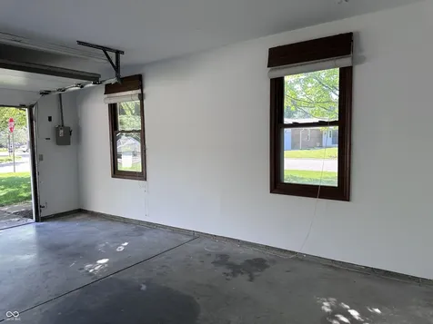3752 Ironwood Drive Columbus IN 47203