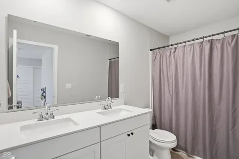 6914 Wolf Creek Court Whitestown IN 46075