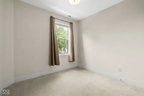 954 Berkhamsted Lane Carmel IN 46032