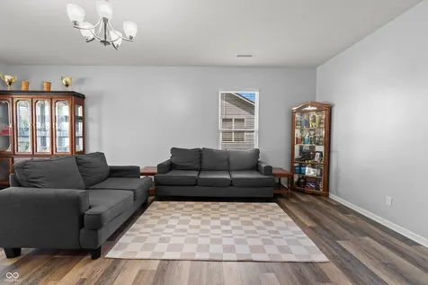 8223 Morera Court Indianapolis IN 46237