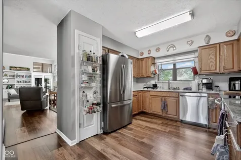 4937 Windridge Drive Indianapolis IN 46226