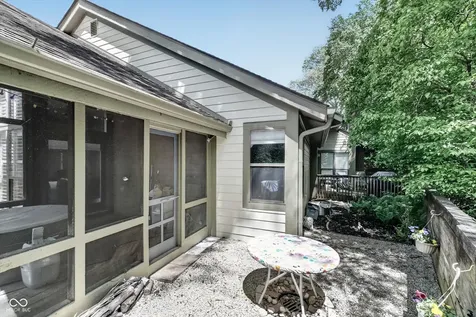 4937 Windridge Drive Indianapolis IN 46226