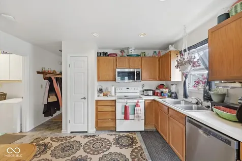 416 Montgomery Street Shelbyville IN 46176