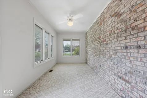 114 Western Trace Shelbyville IN 46176
