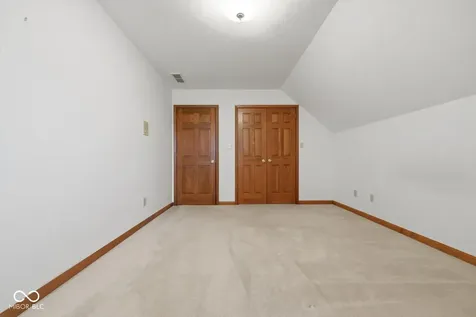 114 Western Trace Shelbyville IN 46176