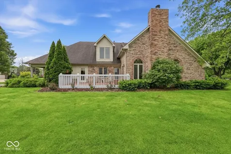 114 Western Trace Shelbyville IN 46176