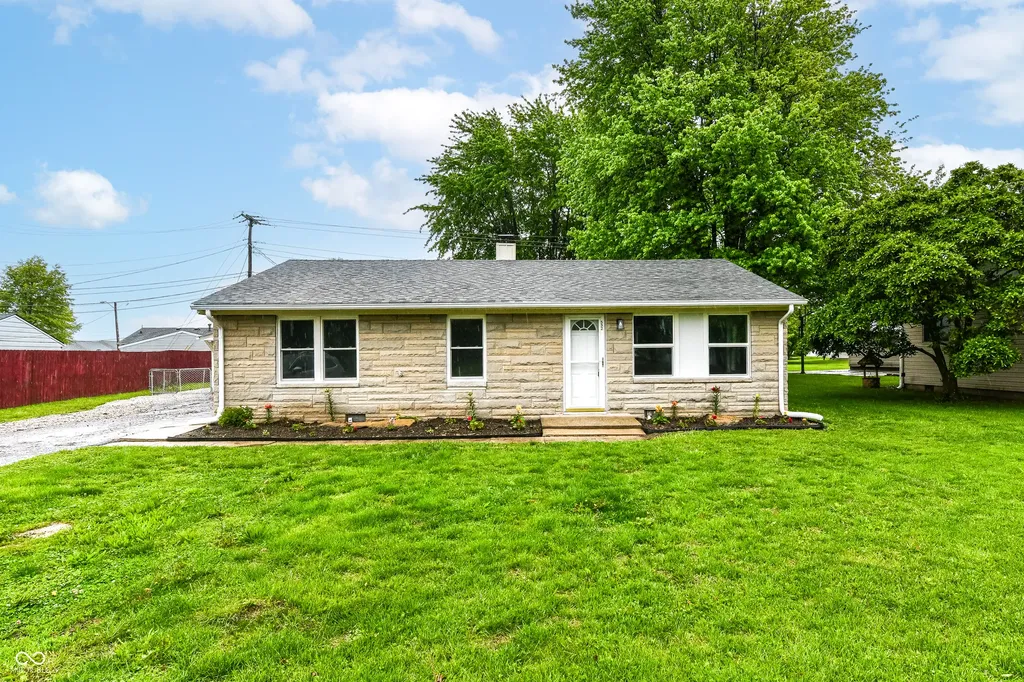 532 W Main Street Pittsboro IN 46167