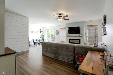 755 Booneway Lane Bargersville IN 46106