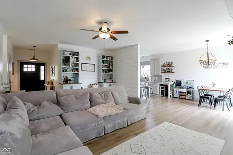 755 Booneway Lane Bargersville IN 46106