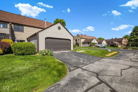 5924 Highgate Circle E Indianapolis IN 46250