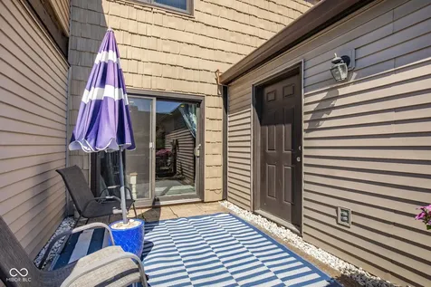 5924 Highgate Circle E Indianapolis IN 46250