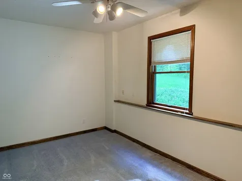 180 Oakbrook Drive Columbus IN 47201