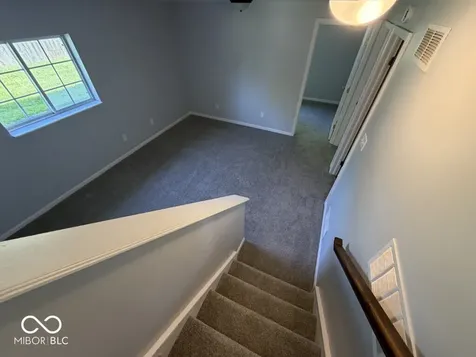 1006 E Walnut Street Frankton IN 46044
