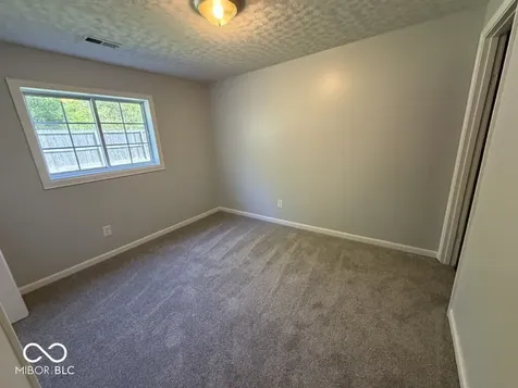 1006 E Walnut Street Frankton IN 46044