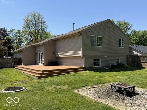 1006 E Walnut Street Frankton IN 46044