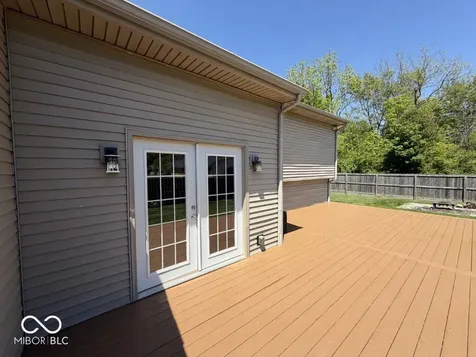 1006 E Walnut Street Frankton IN 46044