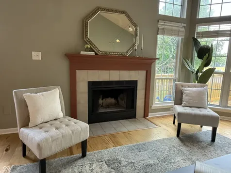 2829 Somerset Bay Indianapolis IN 46240